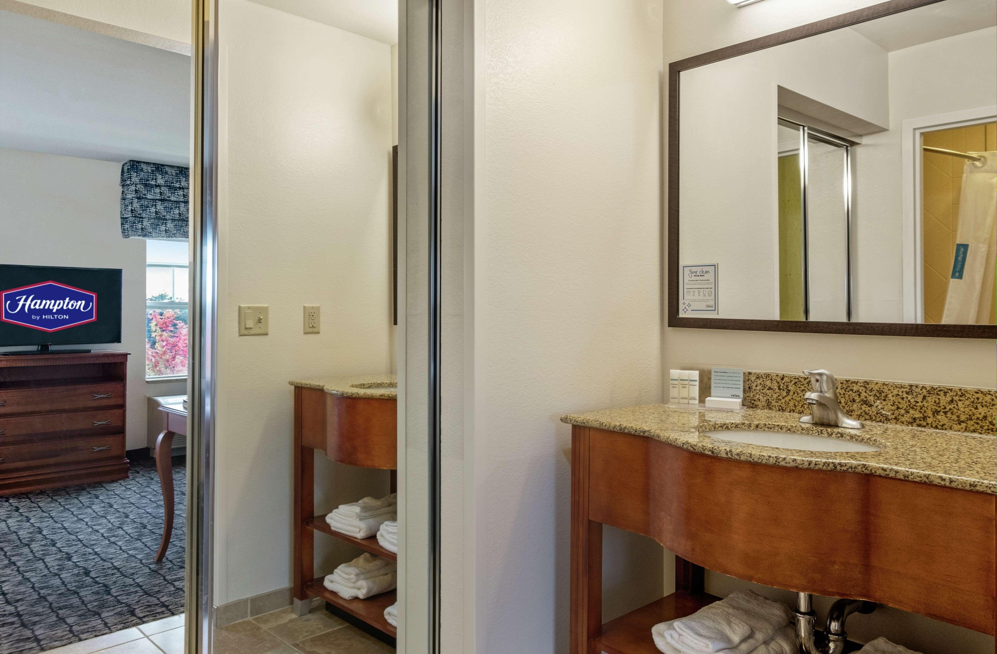 Hampton Inn&suites Rockland