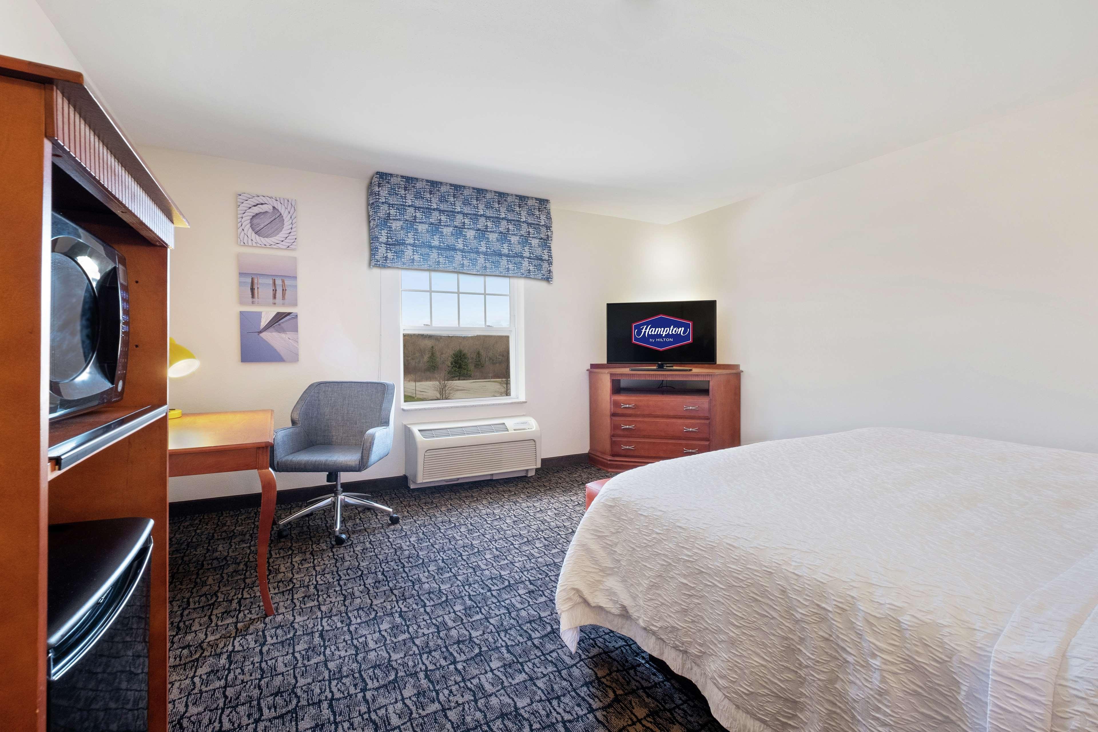 Hampton Inn&suites Rockland 3*