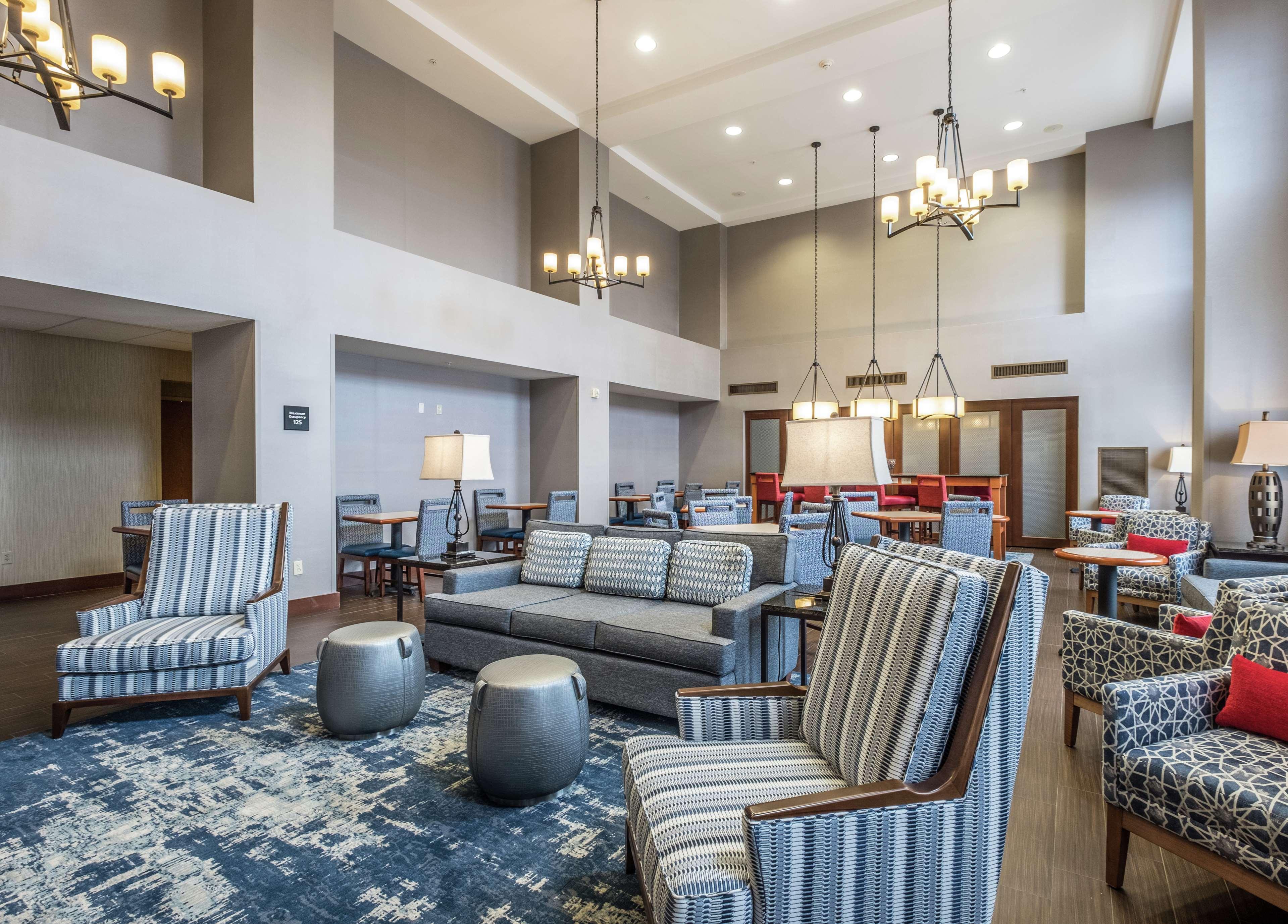 Hotel Hampton & Rockland